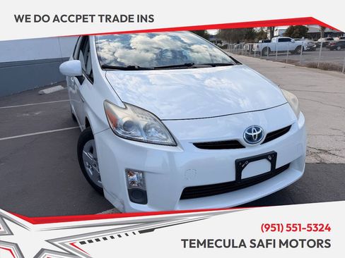 Used 2010 Toyota Prius Two FWD image 1