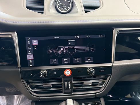 Certified 2026 Porsche Macan S AWD/4WD image 29