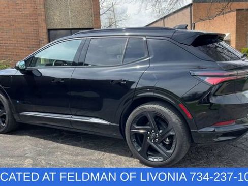 Used 2024 Chevrolet Equinox EV RS image 6