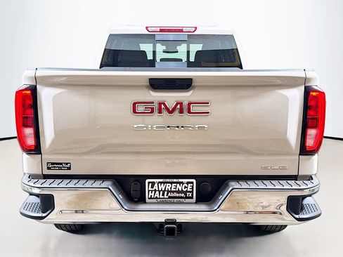 New 2026 GMC Sierra 1500 SLE w/ Preferred Package RWD image 4