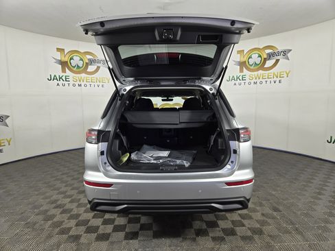 New 2026 Mitsubishi Outlander ES image 31