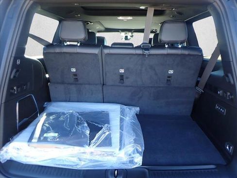 New 2026 Jeep Grand Wagoneer w/ Premium Group I image 8