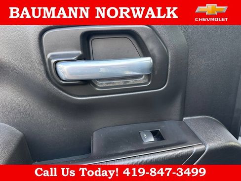 Used 2021 Chevrolet Silverado 1500 Custom w/ LPO, Dark Essentials Package AWD/4WD image 29
