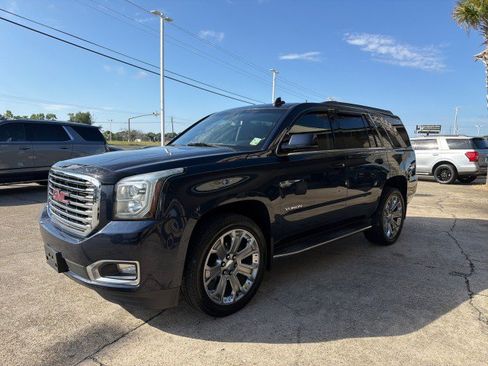 Used 2018 GMC Yukon SLE w/ Convenience Package AWD/4WD image 10