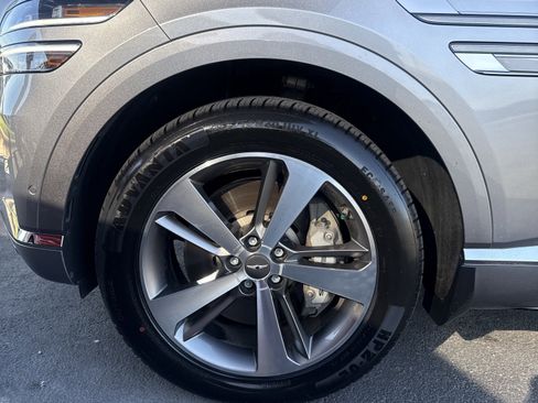 Used 2021 Genesis GV80 3.5T Advanced + w/ Advanced Package 06 image 35