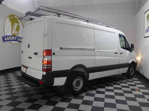 Used 2015 Mercedes-Benz Sprinter 2500 image 9