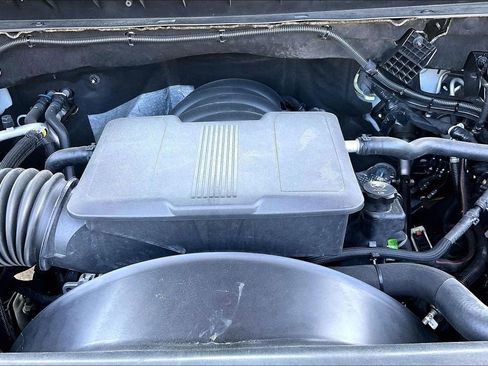 Used 2022 Chevrolet Silverado 2500 Custom AWD/4WD image 10