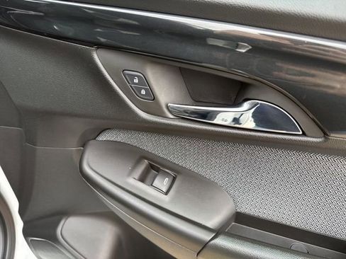 Used 2024 Chevrolet TrailBlazer LT w/ LT Cold Weather Package image 46