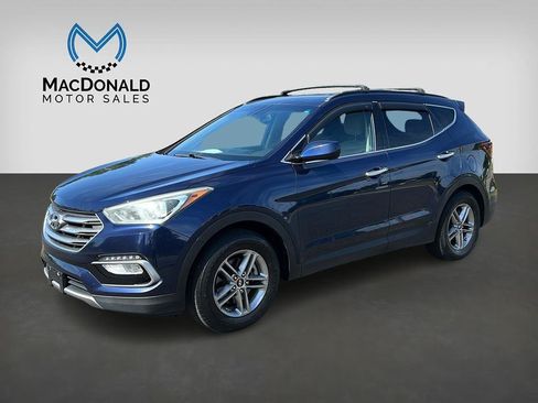 Used 2017 Hyundai Santa Fe Sport FWD image 1