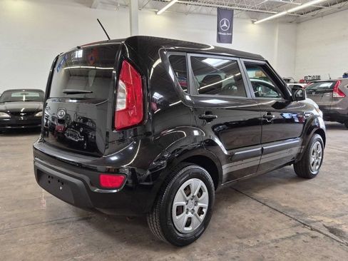 Used 2012 Kia Soul FWD image 13