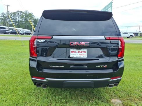 New 2026 GMC Yukon XL AT4 w/ AT4 Premium Plus Package AWD/4WD image 6