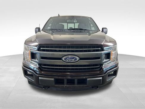Used 2020 Ford F150 XLT w/ Equipment Group 302A Luxury AWD/4WD image 9