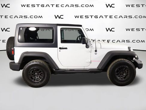 Used 2013 Jeep Wrangler Sport AWD/4WD image 39