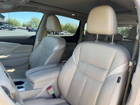 Used 2018 Nissan Murano Platinum AWD/4WD image 11