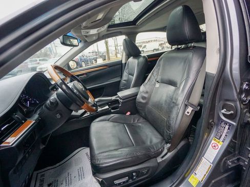 Used 2014 Lexus ES 300h image 16