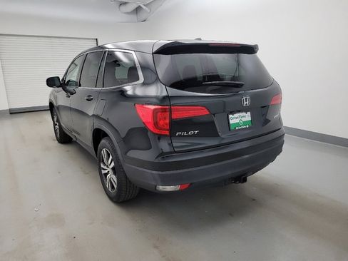 Used 2017 Honda Pilot EX image 5