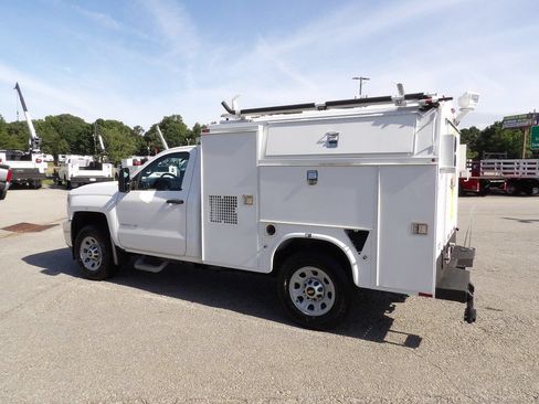 Used 2015 Chevrolet Silverado 3500 W/T RWD image 4