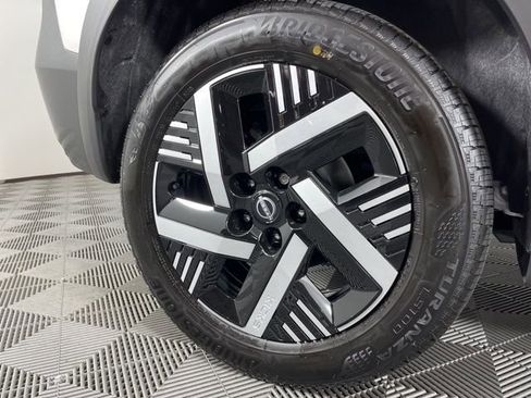 New 2026 Nissan Kicks SV image 15