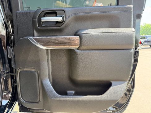 Used 2021 Chevrolet Silverado 3500 LTZ w/ LTZ Plus Package AWD/4WD image 33