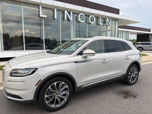 Used 2023 Lincoln Nautilus Reserve AWD/4WD image 1