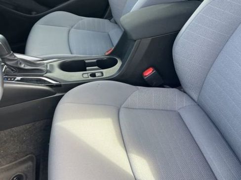 Used 2026 Toyota Corolla SE image 12