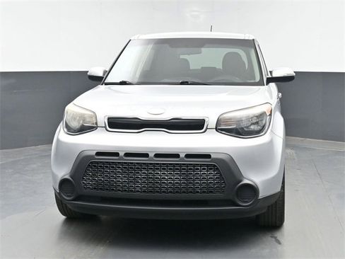 Used 2014 Kia Soul + image 3