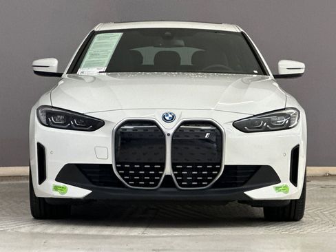 Certified 2023 BMW i4 eDrive35 w/ Premium Package image 5