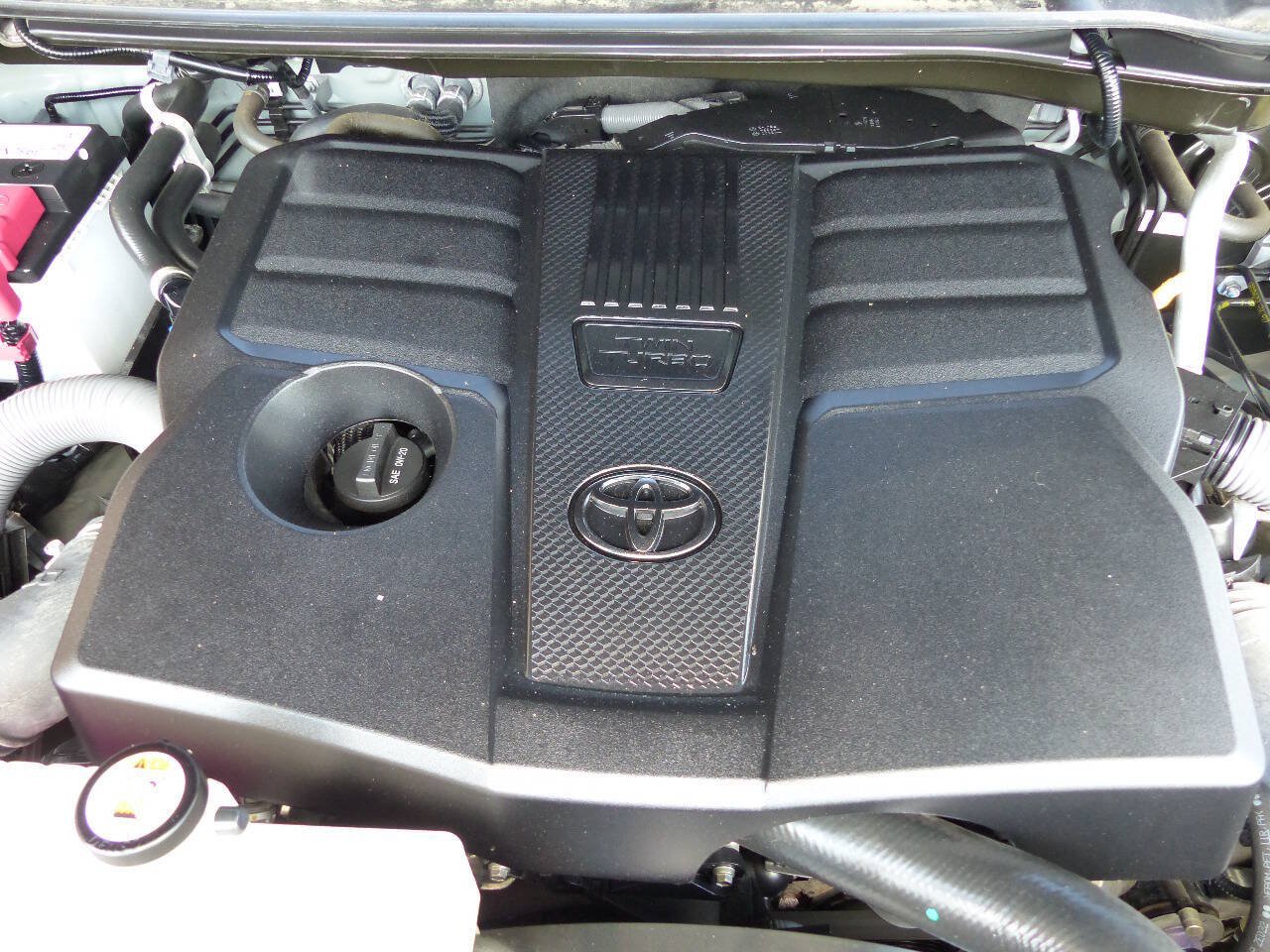 Used 2022 Toyota Tundra SR5 AWD/4WD image 26