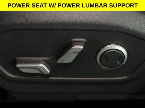 Used 2025 Hyundai Santa Fe SEL AWD/4WD image 6