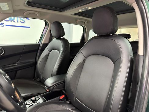 Used 2017 MINI Cooper Countryman Cooper FWD image 11
