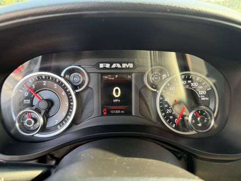 Used 2022 RAM 1500 Big Horn AWD/4WD image 24