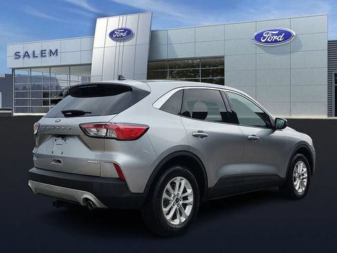 Certified 2021 Ford Escape SE w/ Convenience Package AWD/4WD image 3