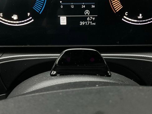 Used 2025 Hyundai Santa Fe SEL image 38