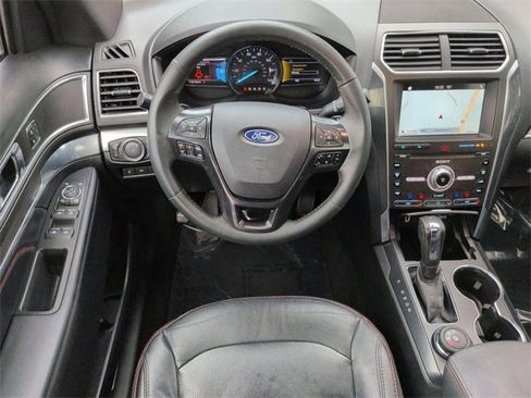 Certified 2019 Ford Explorer Sport w/ Equipment Group 401A image 17