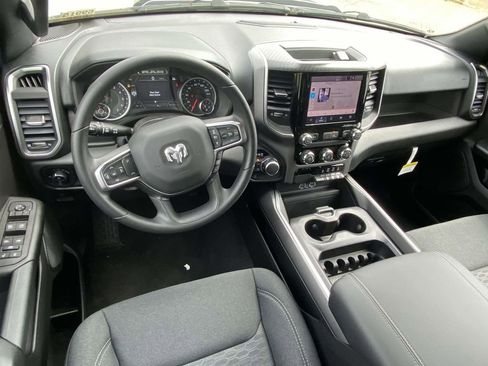 New 2026 RAM 1500 Express AWD/4WD image 40