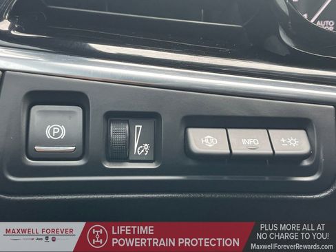 Used 2022 Cadillac XT6 Premium Luxury w/ Platinum Package image 12