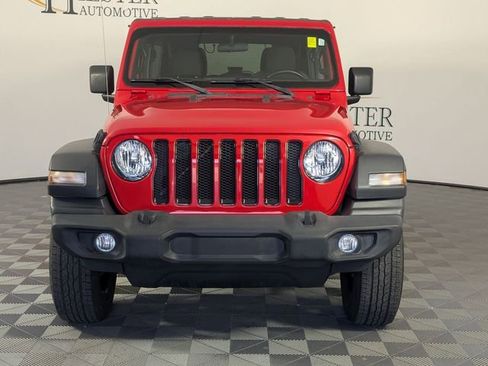 Used 2020 Jeep Wrangler Unlimited Sport image 3