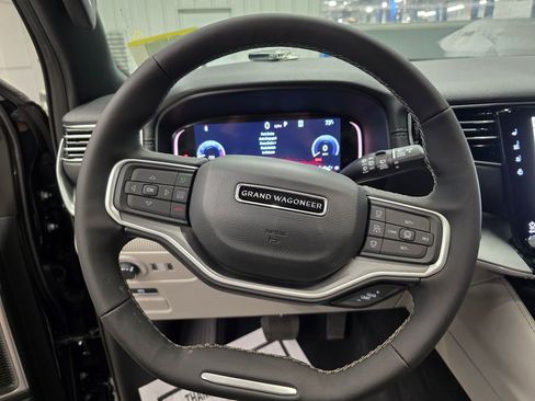 New 2026 Jeep Grand Wagoneer 4WD image 18