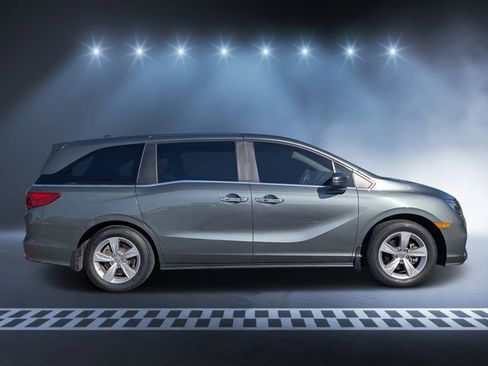 Used 2019 Honda Odyssey EX-L image 2