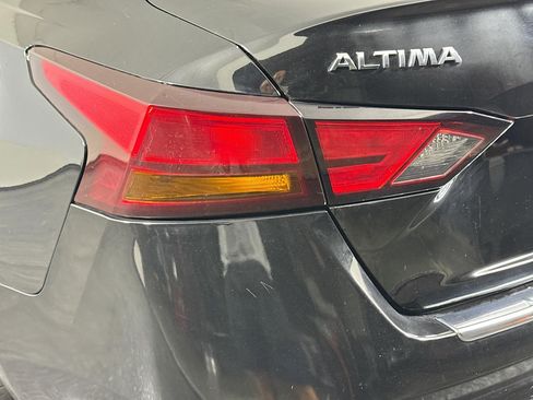 Used 2021 Nissan Altima 2.5 SV image 36