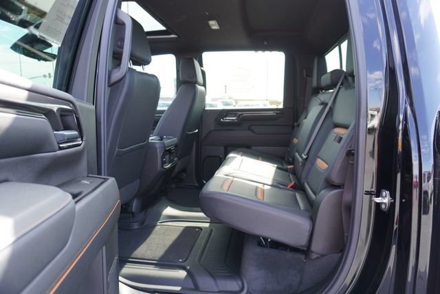 Used 2025 GMC Sierra 3500 AT4 w/ AT4 Premium Plus Package AWD/4WD image 23