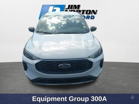 Used 2025 Ford Escape ST-Line FWD image 3