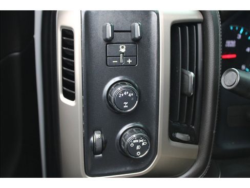 Used 2019 GMC Sierra 3500 Denali w/ Duramax Plus Package AWD/4WD image 15