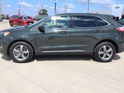 Used 2024 Ford Edge SEL w/ Convenience Package AWD/4WD image 8