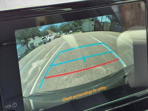 Used 2025 Toyota Corolla SE FWD image 11