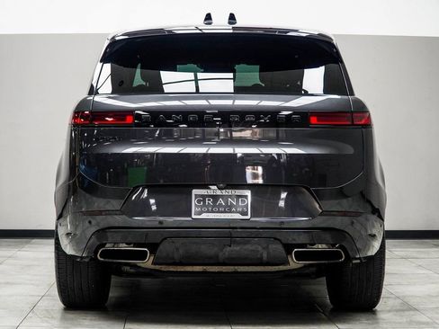 Used 2024 Land Rover Range Rover Sport Dynamic SE image 12
