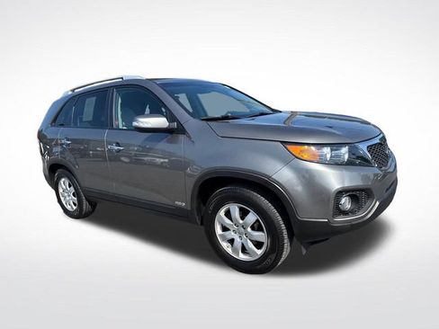 Used 2013 Kia Sorento LX w/ Convenience Pkg AWD/4WD image 7