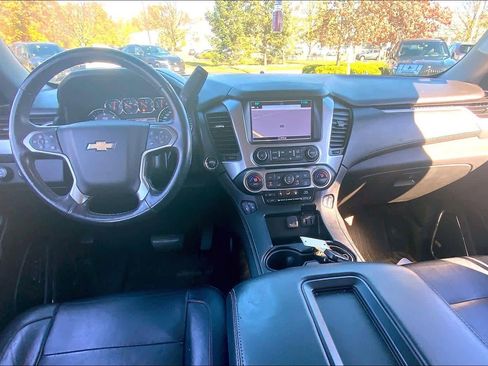 Used 2018 Chevrolet Tahoe LT w/ Luxury Package image 15