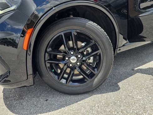 Used 2024 Dodge Durango GT RWD image 31