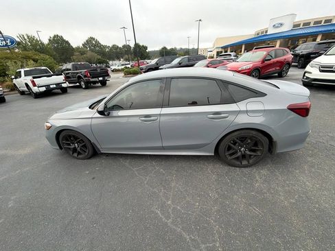 Used 2025 Honda Civic Sport image 14